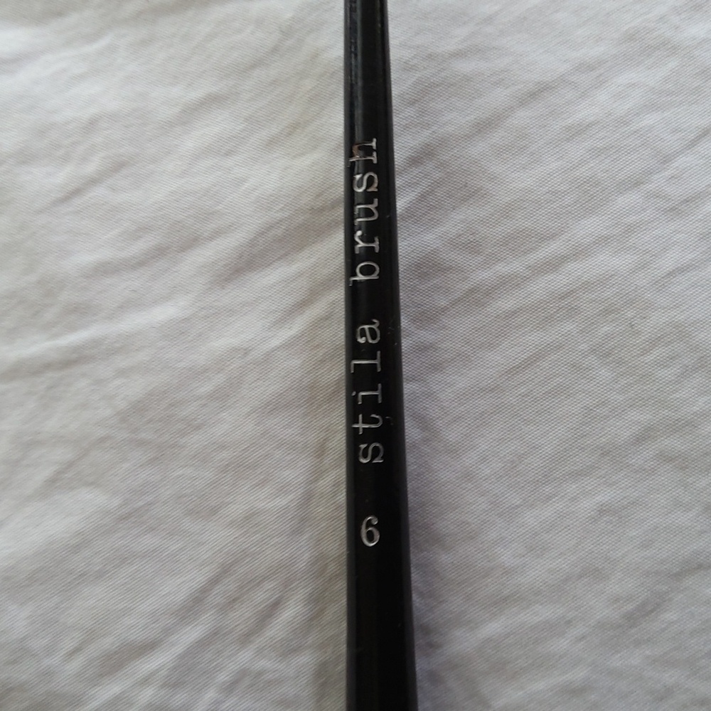 STILA Brush #6 - Picture 3 of 3
